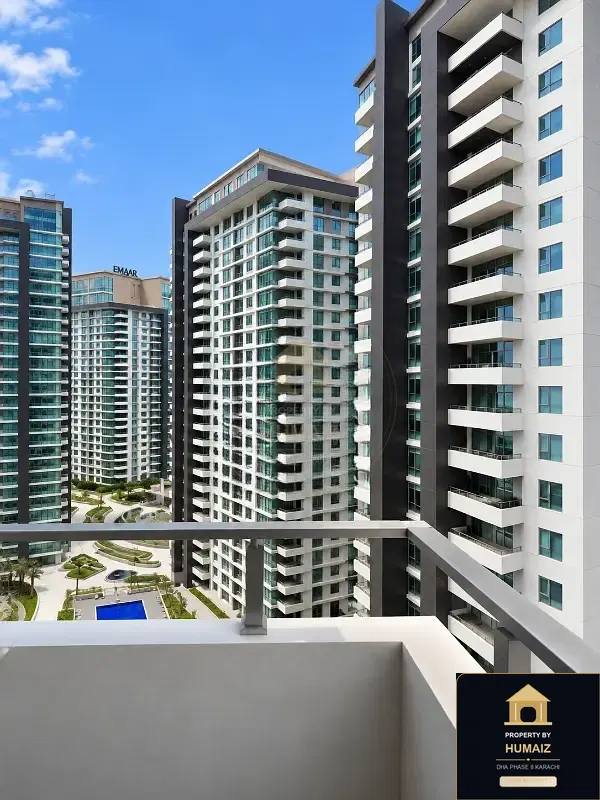 4-Bedroom Luxury Apartment (Sea Facing, 5 Bath, Suite 4) at Reef Towers For Rent in DHA Phase 8 Karachi — Photograph 3
