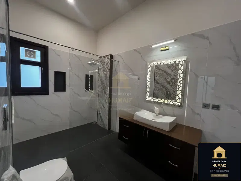 500 Sq. Yd. 6-Bedroom Luxury Villa (West Open, 6 Bath, Residence 7) in DHA Phase 8 For Sale in DHA Phase 8 Karachi — Photograph 24