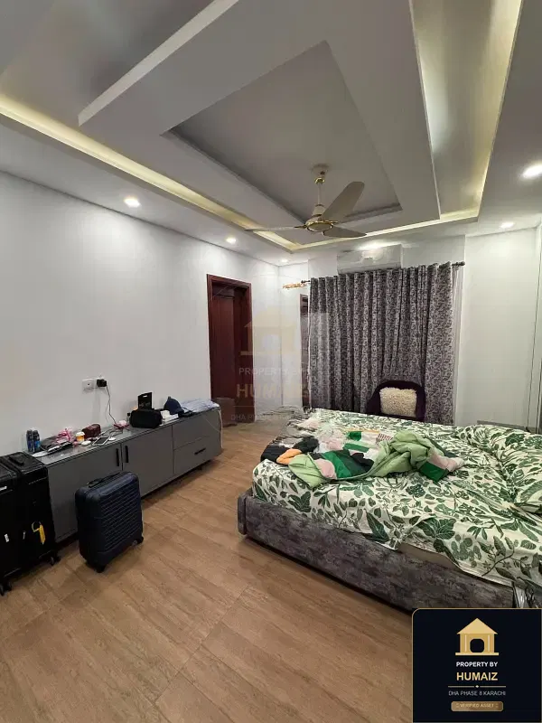 500 Sq. Yd. 6-Bedroom Luxury Villa (Private Pool, 7 Bath, Residence 6) in Khayaban-e-Faisal For Sale in DHA Phase 8 Karachi — Photograph 13