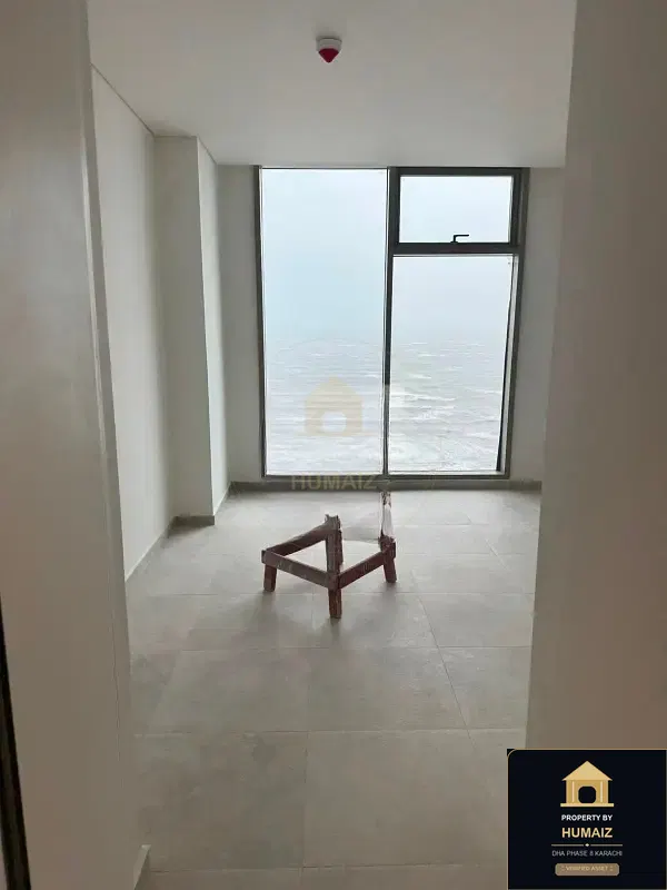 3-Bedroom Luxury Apartment (Sea Facing, 5 Bath, Suite 5) at The Views For Rent in DHA Phase 8 Karachi — Photograph 27