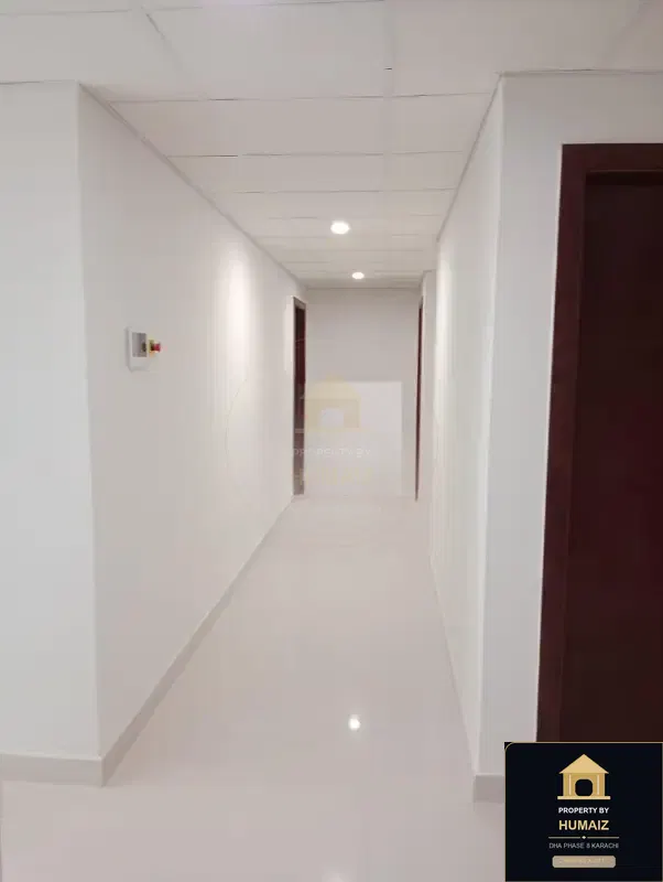 2-Bedroom Luxury Apartment (Boulevard Facing, 3 Bath, Suite 13) at The Views For Rent in DHA Phase 8 Karachi — Photograph 15