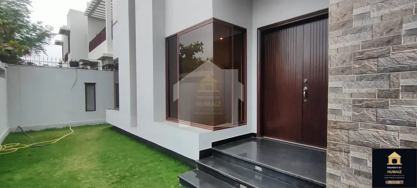 3-Bedroom Upper/Lower Portion (Brand New, 3 Bath, Unit 3) on Zulfiqar Commercial For Rent in DHA Phase 8 Karachi — Photograph 2
