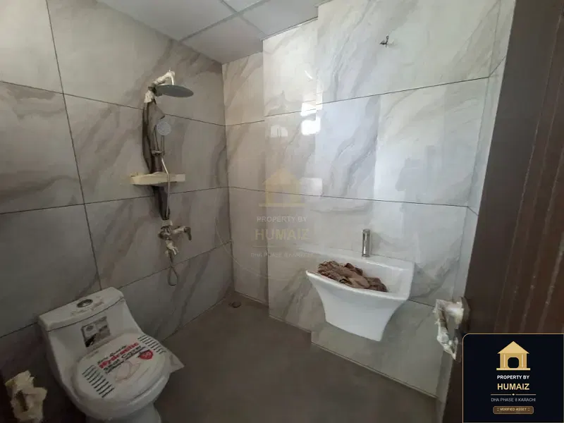 3-Bedroom Luxury Apartment (Brand New, 3 Bath, Suite 23) on Al-Murtaza Commercial For Sale in DHA Phase 8 Karachi — Photograph 8