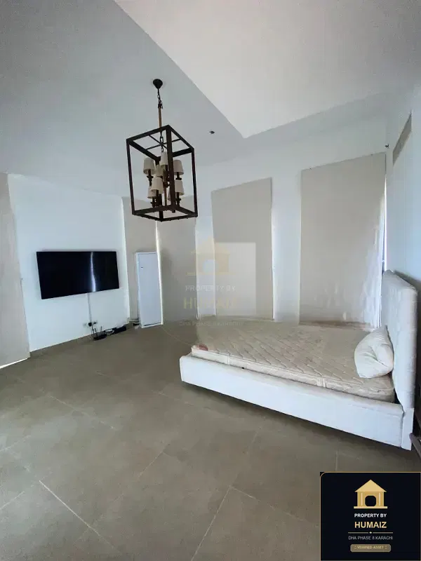 4-Bedroom Luxury Apartment (Sea Facing, 5 Bath, Suite 1) at Emaar Oceanfront For Rent in DHA Phase 8 Karachi — Photograph 9