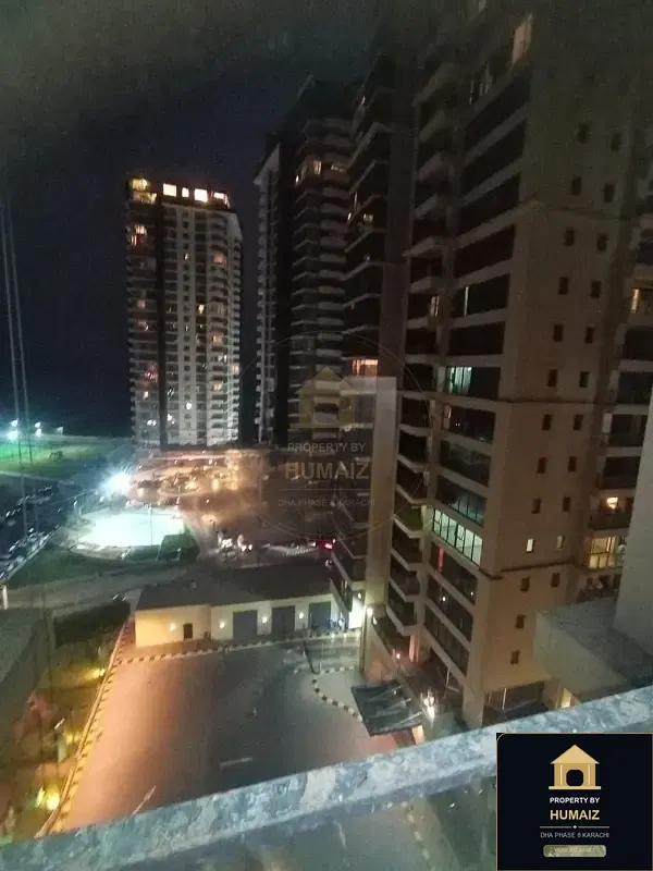3-Bedroom Luxury Apartment (Sea Facing, 5 Bath, Suite 4) at Coral Towers For Sale in DHA Phase 8 Karachi — Photograph 3