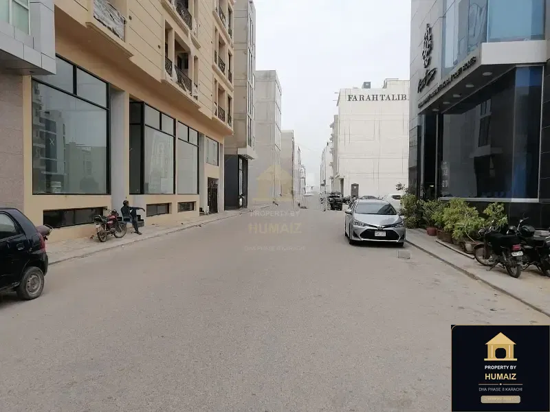 200 Sq. Yd. Commercial Retail Shop (Basement, 2 Bath, Unit 6) on Al-Murtaza Commercial For Rent in DHA Phase 8 Karachi — Photograph 4