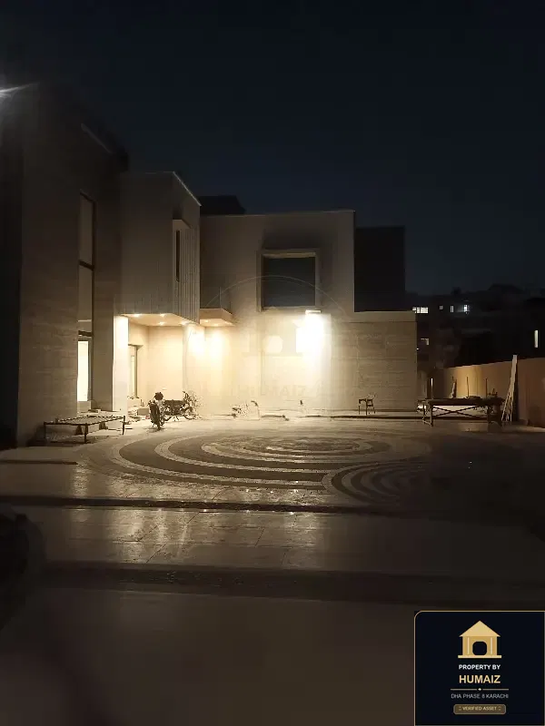 3,000 Sq. Yd. 10-Bedroom Luxury Villa in DHA Phase 8 For Sale in DHA Phase 8 Karachi — Photograph 32