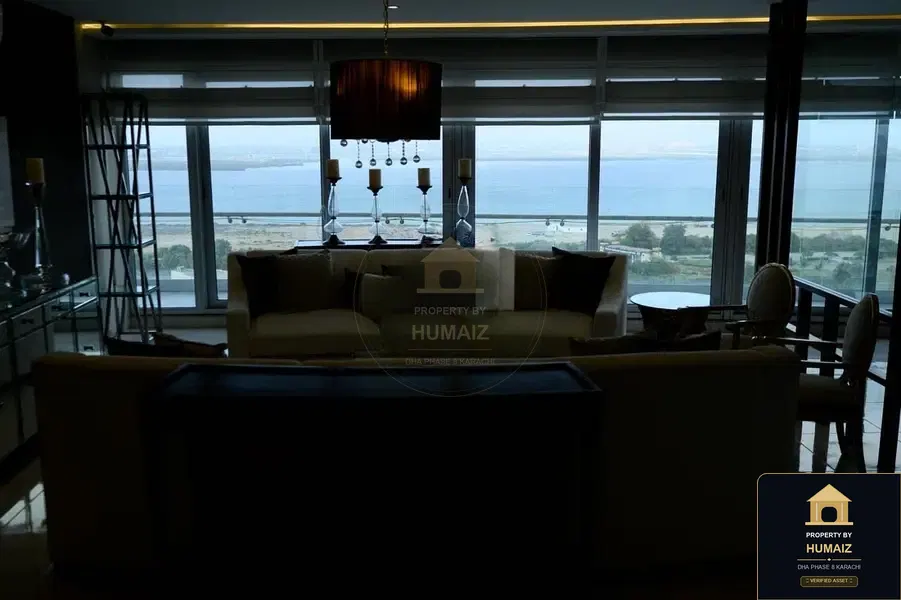 3-Bedroom Luxury Apartment (4 Bath, Suite 7) at The Arkadians For Sale in DHA Phase 8 Karachi — Photograph 4