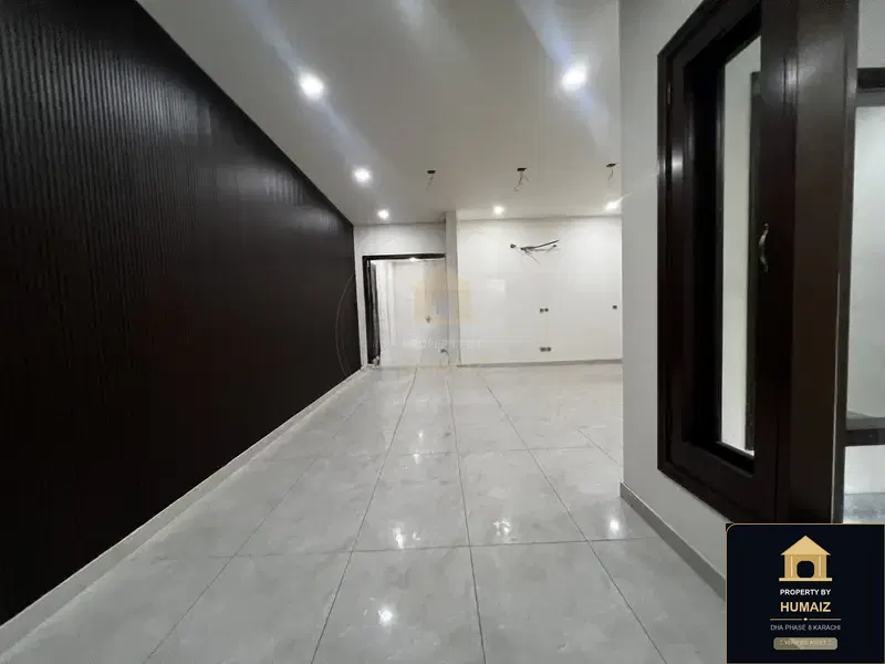 500 Sq. Yd. 6-Bedroom Luxury Villa (West Open, 6 Bath, Residence 7) in DHA Phase 8 For Sale in DHA Phase 8 Karachi — Photograph 9
