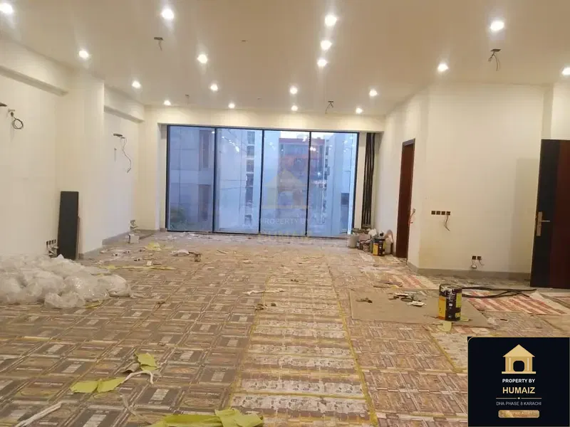200 Sq. Yd. Commercial Building (Boulevard Facing, Unit 5) on Zulfiqar Commercial For Rent in DHA Phase 8 Karachi — Photograph 6