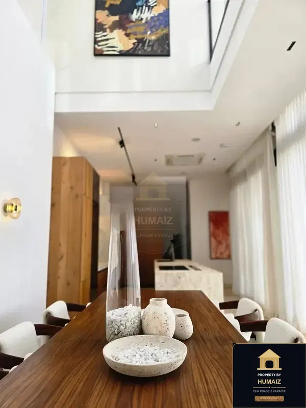 666 Sq. Yd. 5-Bedroom Luxury Villa (Basement, 6 Bath, Residence 1) in DHA Phase 8 For Sale in DHA Phase 8 Karachi — Photograph 2