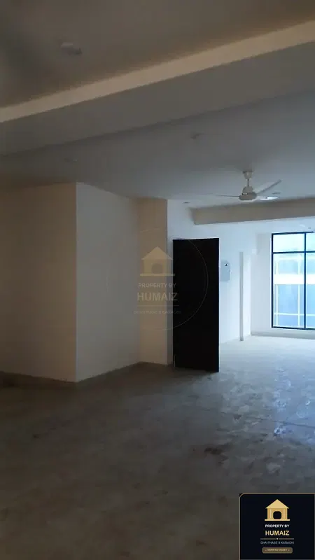 111 Sq. Yd. Corporate Office Space (Unit 13) on Al-Murtaza Commercial For Rent in DHA Phase 8 Karachi — Photograph 3