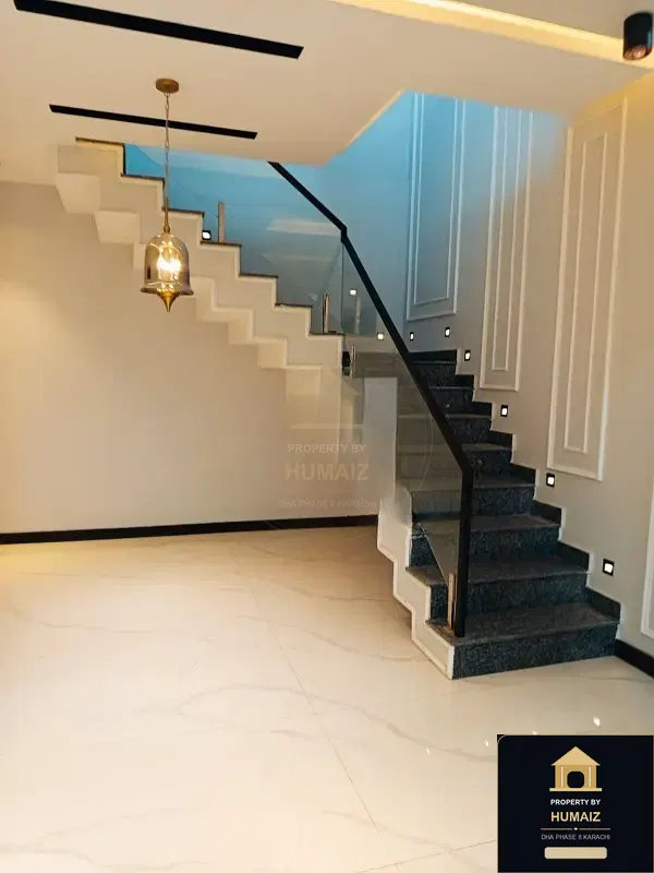 500 Sq. Yd. Architectural Villa in Zone B For Sale in DHA Phase 8 Karachi — Photograph 5