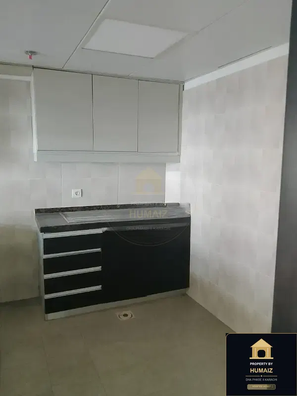 3-Bedroom Luxury Apartment (Brand New, 5 Bath, Suite 3) at Emaar Oceanfront For Rent in DHA Phase 8 Karachi — Photograph 15