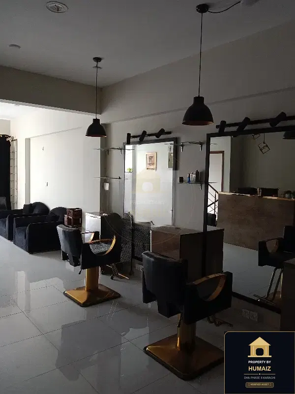 113 Sq. Yd. Corporate Office Space (1 Bath, Unit 6) on Al-Murtaza Commercial For Rent in DHA Phase 8 Karachi — Photograph 2