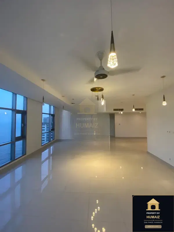Luxury Penthouse Suite (Penthouse, Suite 2) at Reef Towers For Rent in DHA Phase 8 Karachi — Photograph 4