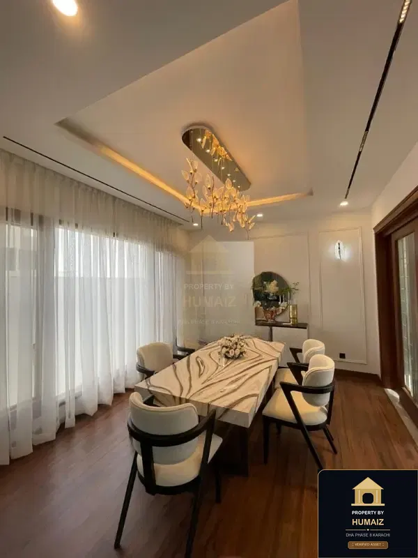 500 Sq. Yd. 5-Bedroom Luxury Villa (Basement, 6 Bath, Residence 16) in DHA Phase 8 For Sale in DHA Phase 8 Karachi — Photograph 16
