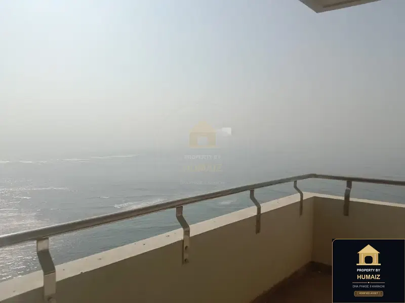 3-Bedroom Luxury Apartment (4 Bath, Suite 27) at Pearl Towers For Rent in DHA Phase 8 Karachi — Photograph 2