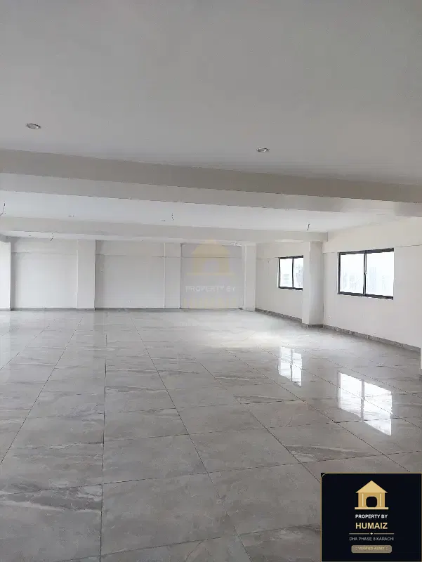 333 Sq. Yd. Corporate Office Space (Unit 2) on Al-Murtaza Commercial For Rent in DHA Phase 8 Karachi — Photograph 10