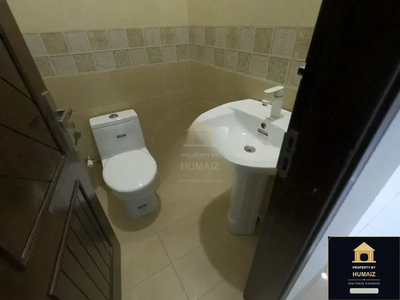 900 Sq. Yd. Corporate Office Space on Al-Murtaza Commercial For Rent in DHA Phase 8 Karachi — Photograph 25