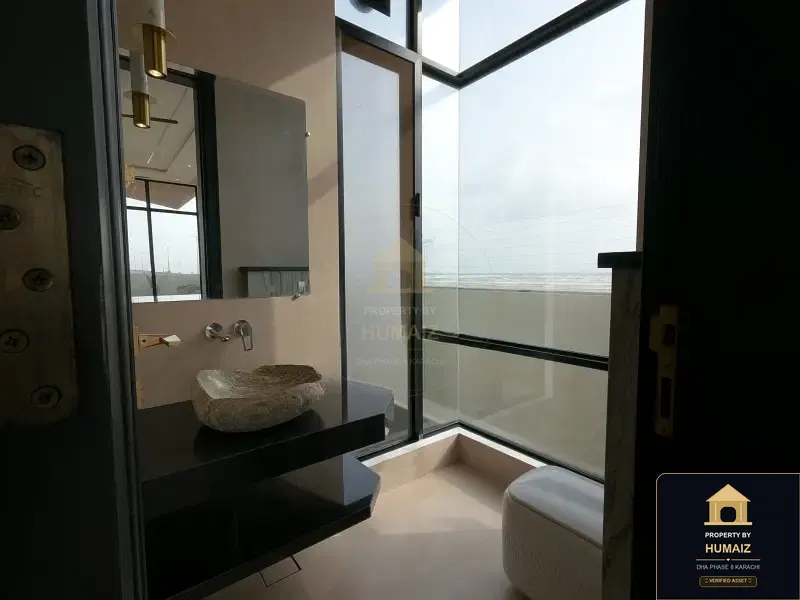 300 Sq. Yd. 6-Bedroom Luxury Villa (Sea Facing, Residence 1) in DHA Phase 8 For Sale in DHA Phase 8 Karachi — Photograph 34