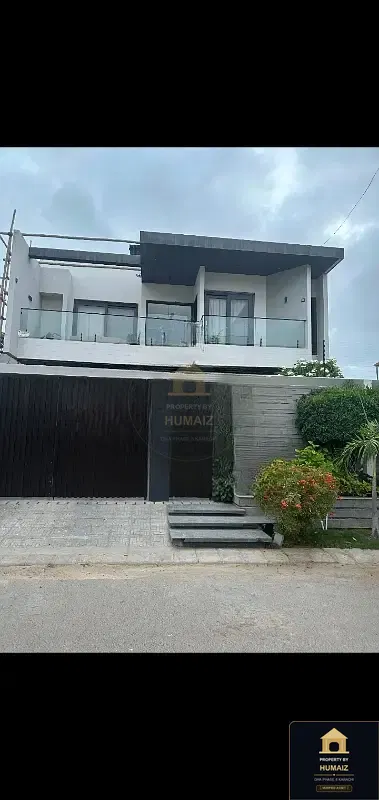 500 Sq. Yd. 5-Bedroom Luxury Villa (Private Pool, 6 Bath, Residence 58) in DHA Phase 8 For Sale in DHA Phase 8 Karachi — Photograph 2