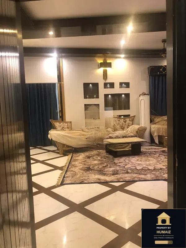 1,000 Sq. Yd. 7-Bedroom Luxury Villa (Basement, 6 Bath, Residence 9) in DHA Phase 8 For Sale in DHA Phase 8 Karachi — Photograph 9