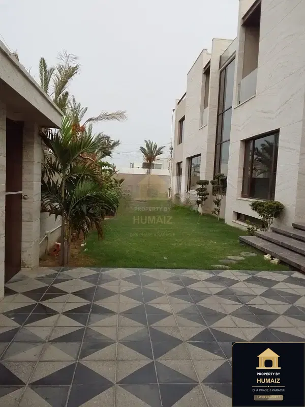 1,000 Sq. Yd. 9-Bedroom Luxury Villa (Private Pool, 6 Bath, Residence 2) in DHA Phase 8 For Rent in DHA Phase 8 Karachi — Photograph 2