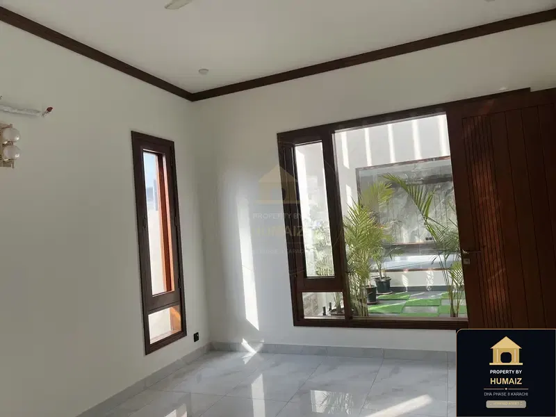 500 Sq. Yd. 6-Bedroom Luxury Villa (West Open, 6 Bath, Residence 121) in DHA Phase 8 For Sale in DHA Phase 8 Karachi — Photograph 13