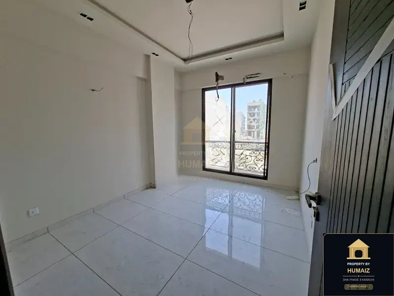 3-Bedroom Luxury Apartment (Brand New, 3 Bath, Suite 23) on Al-Murtaza Commercial For Sale in DHA Phase 8 Karachi — Photograph 3