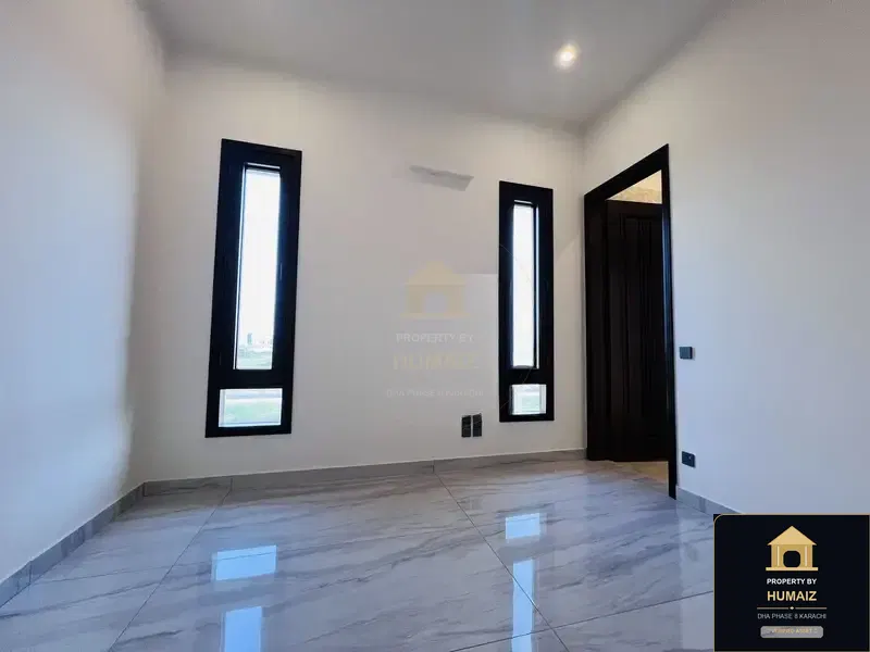 500 Sq. Yd. 7-Bedroom Luxury Villa in Khayaban-e-Iqbal For Sale in DHA Phase 8 Karachi — Photograph 2