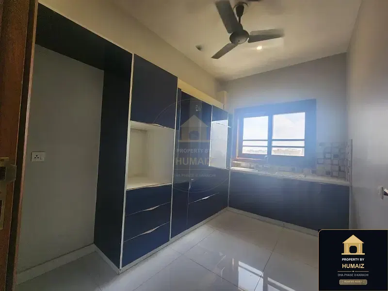 500 Sq. Yd. 6-Bedroom Luxury Villa (Basement, 7 Bath, Residence 5) in DHA Phase 8 For Rent in DHA Phase 8 Karachi — Photograph 11