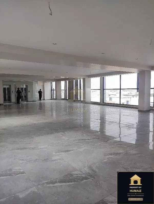333 Sq. Yd. Corporate Office Space (Unit 2) on Al-Murtaza Commercial For Rent in DHA Phase 8 Karachi — Photograph 9