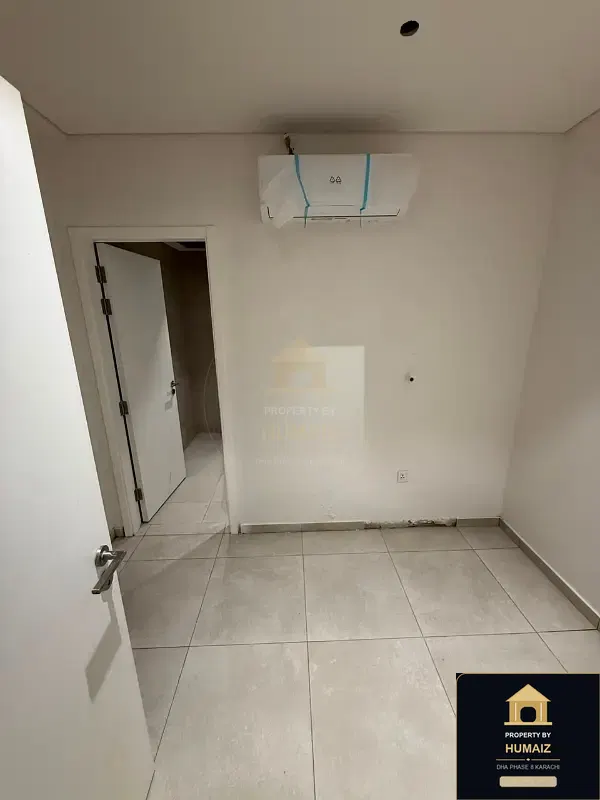 Luxury Penthouse Suite (Sea Facing, Suite 1) at The Views For Sale in DHA Phase 8 Karachi — Photograph 25