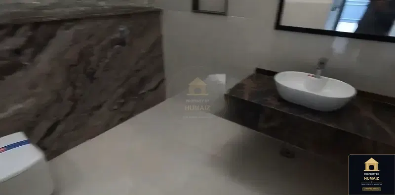 300 Sq. Yd. 6-Bedroom Luxury Villa (Basement, 6 Bath, Residence 2) in Khayaban-e-Sahil For Sale in DHA Phase 8 Karachi — Photograph 11