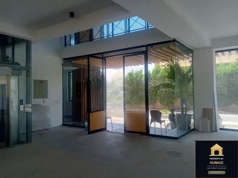 300 Sq. Yd. Corporate Office Space on Al-Murtaza Commercial For Rent in DHA Phase 8 Karachi — Photograph 4