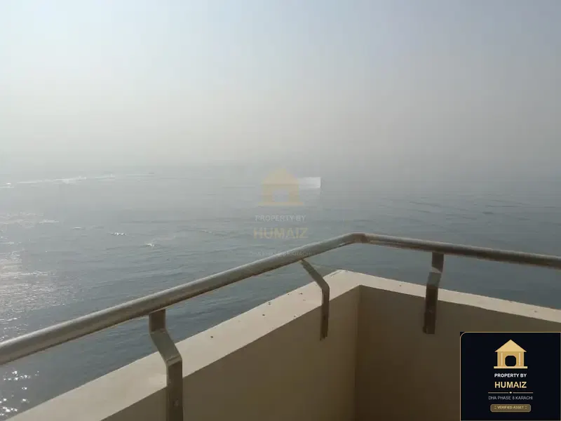 3-Bedroom Luxury Apartment (Sea Facing, 5 Bath, Suite 25) at Pearl Towers For Sale in DHA Phase 8 Karachi — Photograph 25