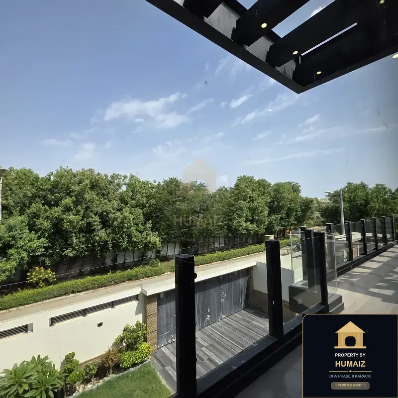 666 Sq. Yd. 6-Bedroom Luxury Villa (Basement, 6 Bath, Residence 14) in DHA Phase 8 For Sale in DHA Phase 8 Karachi — Photograph 21