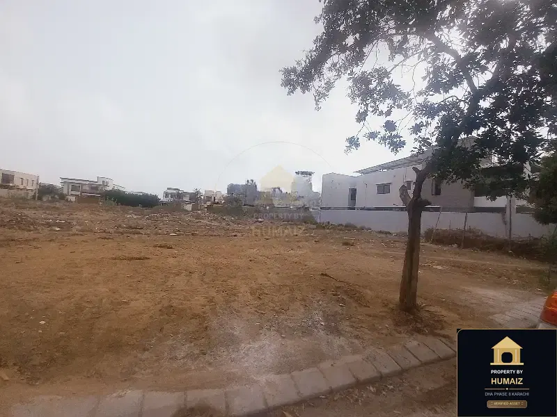 1,332 Sq. Yd. Residential Plot in Zone D For Sale in DHA Phase 8 Karachi — Photograph 3