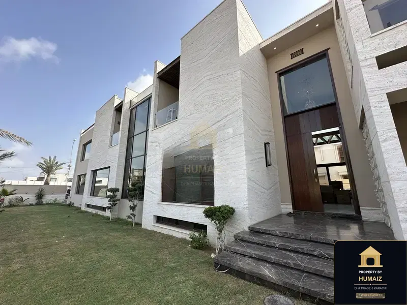 1,000 Sq. Yd. 9-Bedroom Luxury Villa on Khayaban-e-Iqbal For Sale in DHA Phase 8 Karachi — Photograph 2