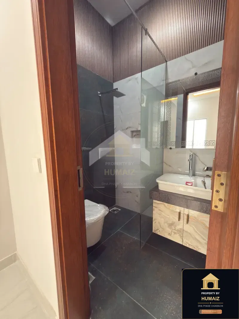100 Sq. Yd. 5-Bedroom Luxury Villa (West Open, 4 Bath, Residence 3) in DHA Phase 8 For Sale in DHA Phase 8 Karachi — Photograph 7
