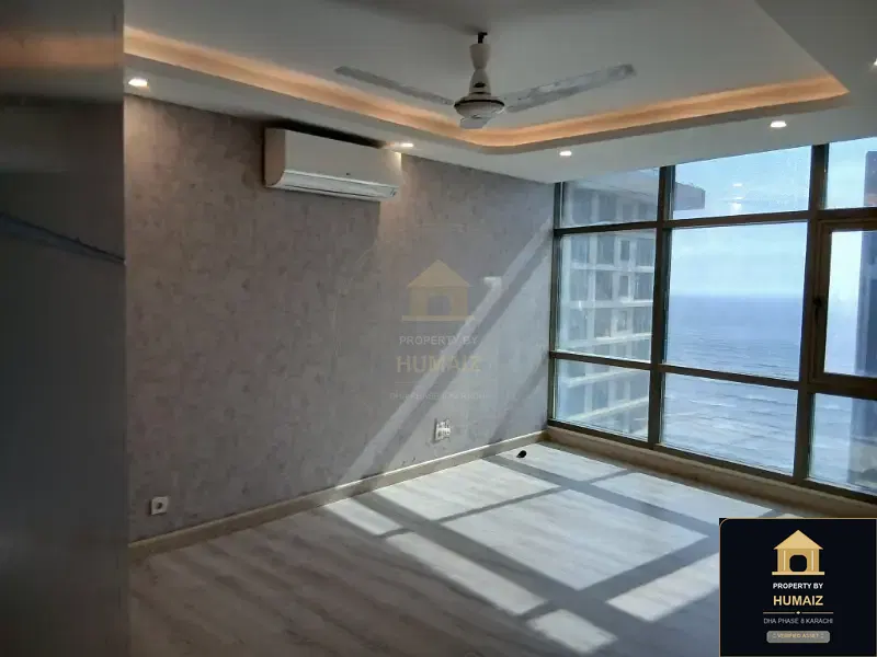 3-Bedroom Luxury Apartment (Sea Facing, 5 Bath, Suite 27) at Pearl Towers For Sale in DHA Phase 8 Karachi — Photograph 13
