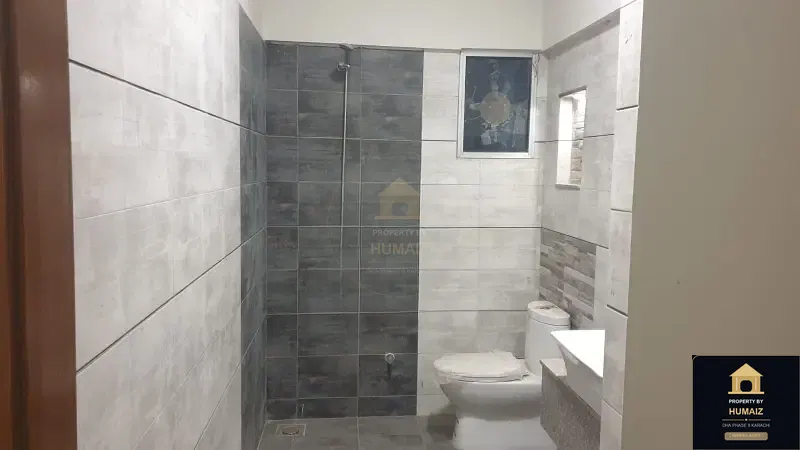 3-Bedroom Luxury Apartment (West Open, 3 Bath, Suite 7) on Al-Murtaza Commercial For Sale in DHA Phase 8 Karachi — Photograph 6