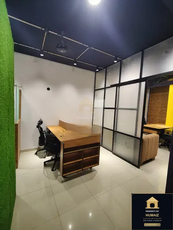 61 Sq. Yd. Corporate Office Space (1 Bath, Unit 3) on Zulfiqar Commercial For Rent in DHA Phase 8 Karachi — Photograph 6