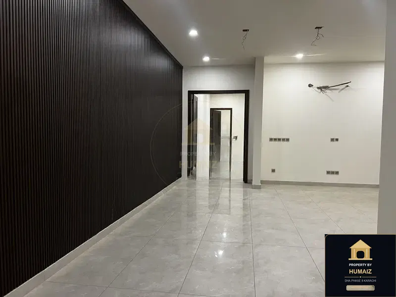 500 Sq. Yd. 6-Bedroom Luxury Villa (West Open, 6 Bath, Residence 7) in DHA Phase 8 For Sale in DHA Phase 8 Karachi — Photograph 11