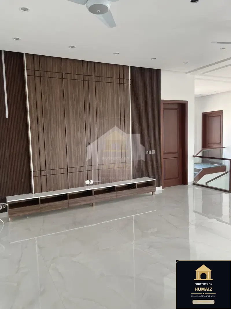 500 Sq. Yd. 6-Bedroom Luxury Villa (West Open, 6 Bath, Residence 150) in DHA Phase 8 For Sale in DHA Phase 8 Karachi — Photograph 17