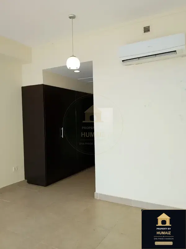4-Bedroom Luxury Apartment (5 Bath, Suite 5) at Coral Towers For Rent in DHA Phase 8 Karachi — Photograph 15