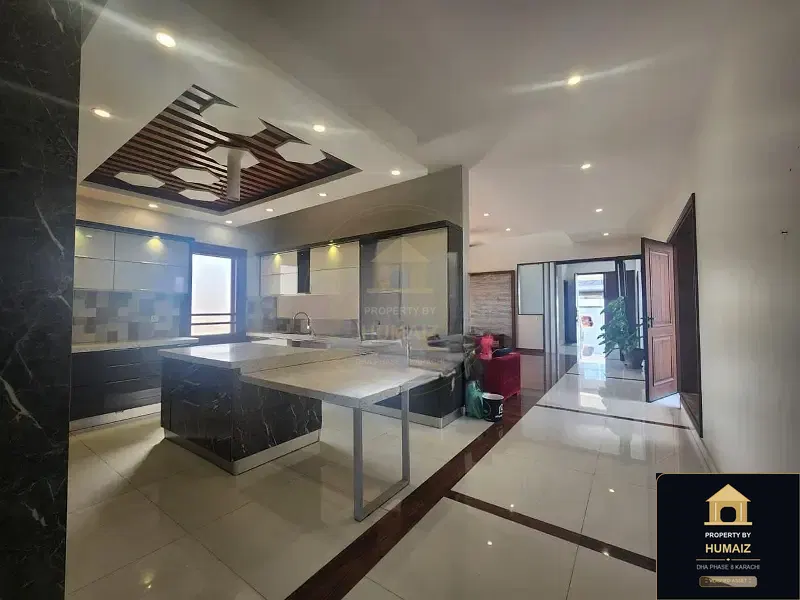 500 Sq. Yd. 6-Bedroom Luxury Villa (Basement, 7 Bath, Residence 5) in DHA Phase 8 For Rent in DHA Phase 8 Karachi — Photograph 15