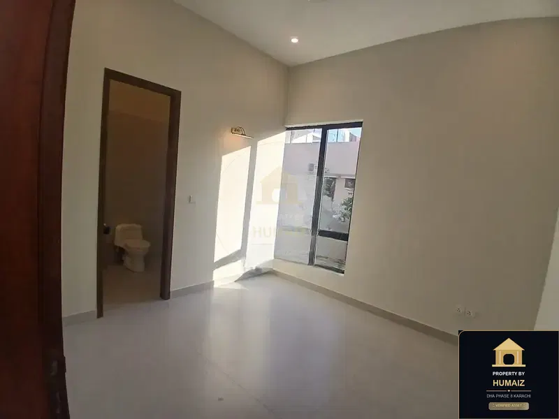 100 Sq. Yd. 4-Bedroom Luxury Villa (Basement, 5 Bath, Residence 5) in DHA Phase 8 For Rent in DHA Phase 8 Karachi — Photograph 8