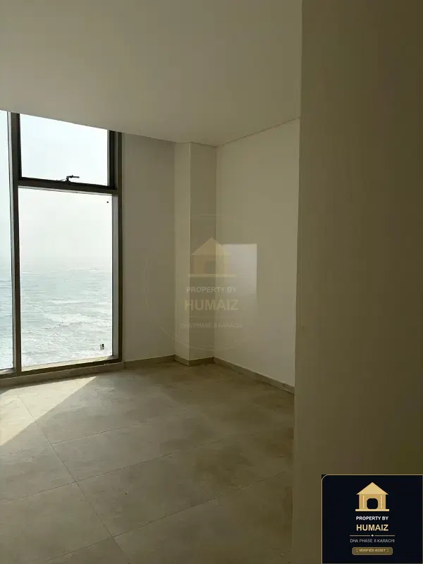 2-Bedroom Luxury Apartment (3 Bath, Suite 3) at Emaar Oceanfront For Sale in DHA Phase 8 Karachi — Photograph 3